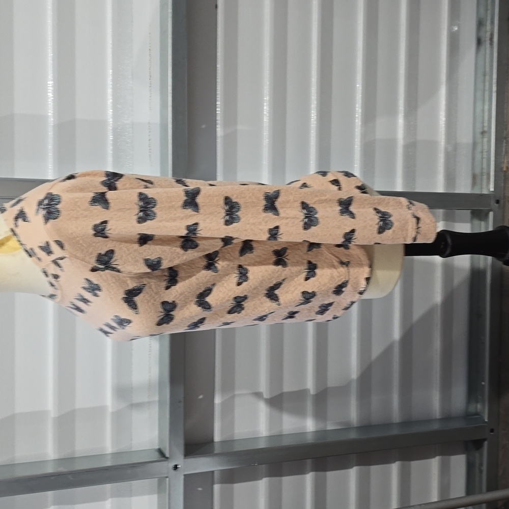 Peach  butterfly print sweater shirt  from H&M Size‎ Small - Picture 5 of 12